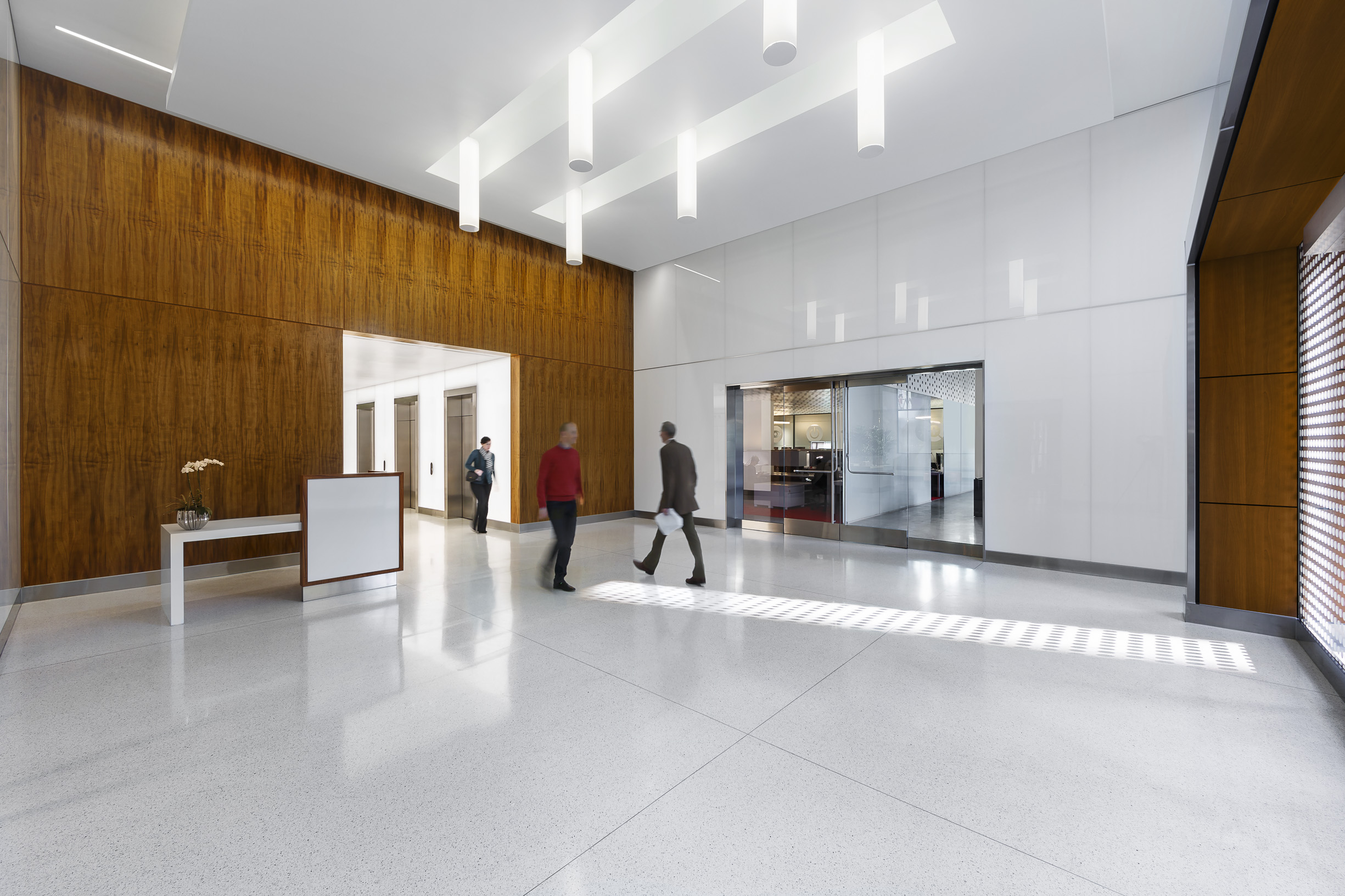 60 MARKET STREET LOBBY